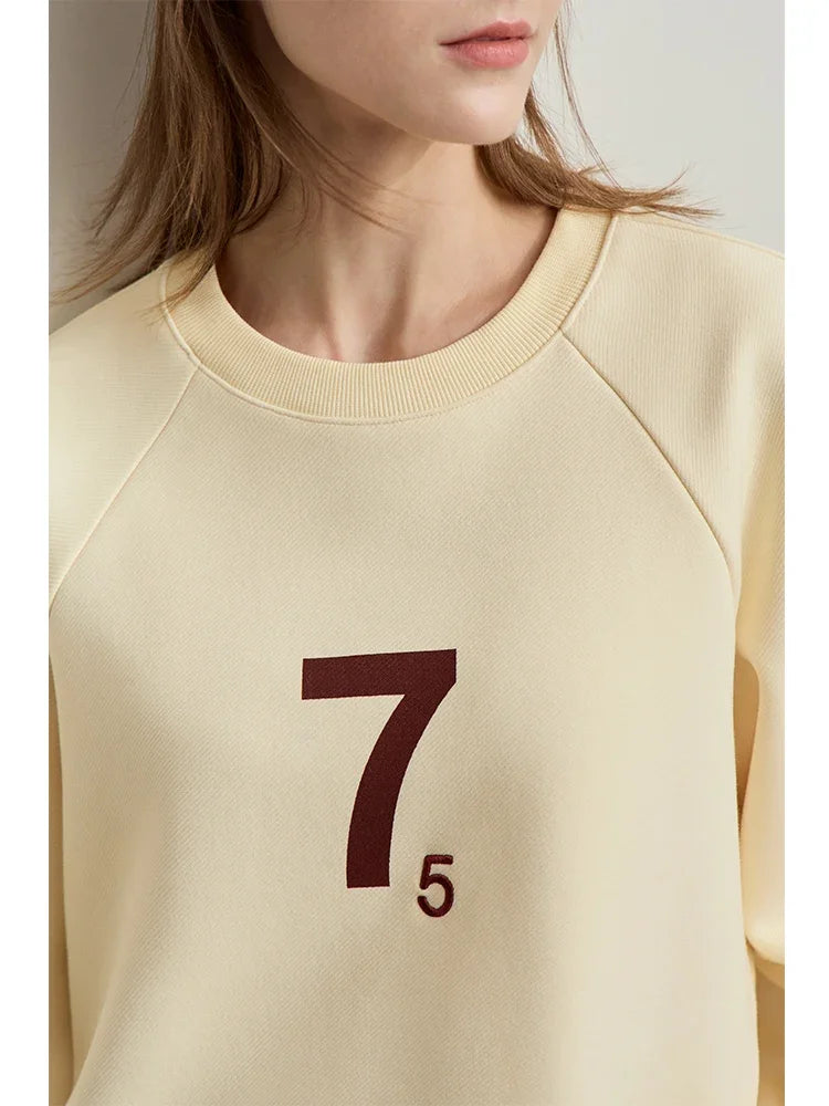 Minimalist Fleece Sweatshirt | Loose O-Neck Winter Pullover