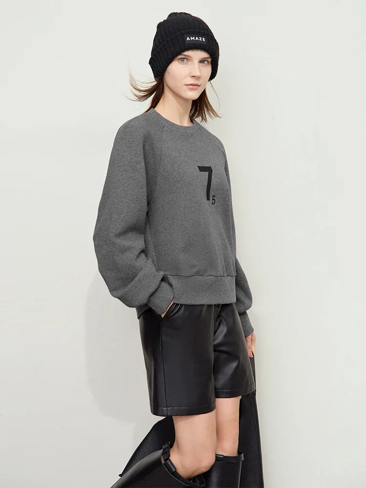 Women's Minimalist Fleece Pullover - Casual Loose Winter Sweatshirt